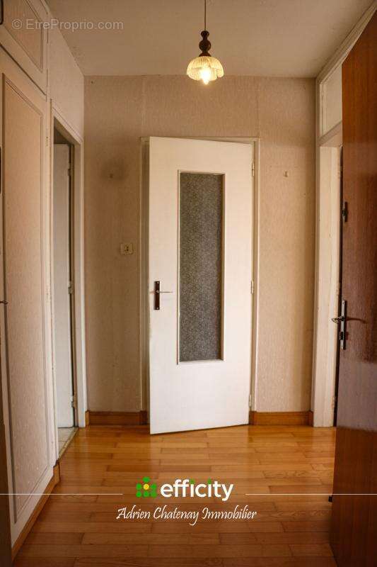 Appartement ancien - photo 8