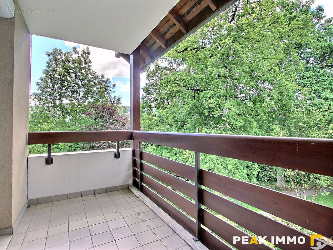 Appartement à QUINTAL