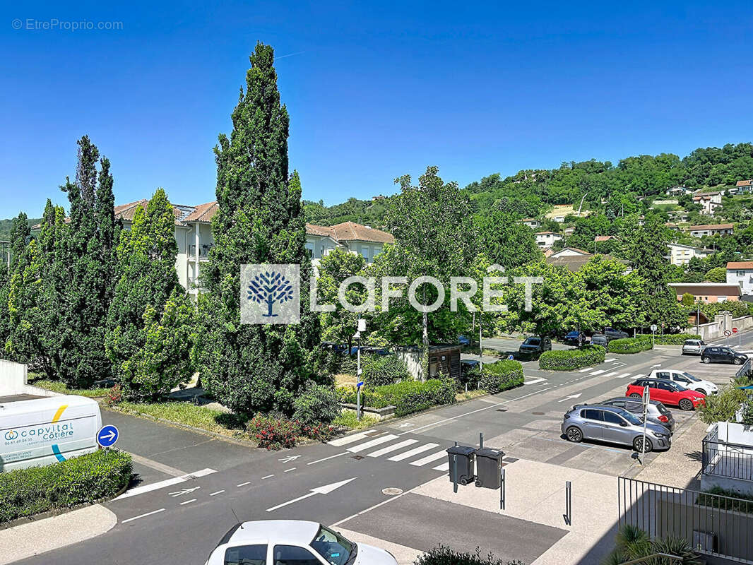 Appartement à MIRIBEL