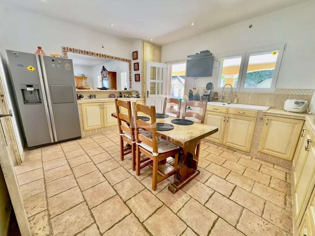 Maison à LES ADRETS-DE-L'ESTEREL