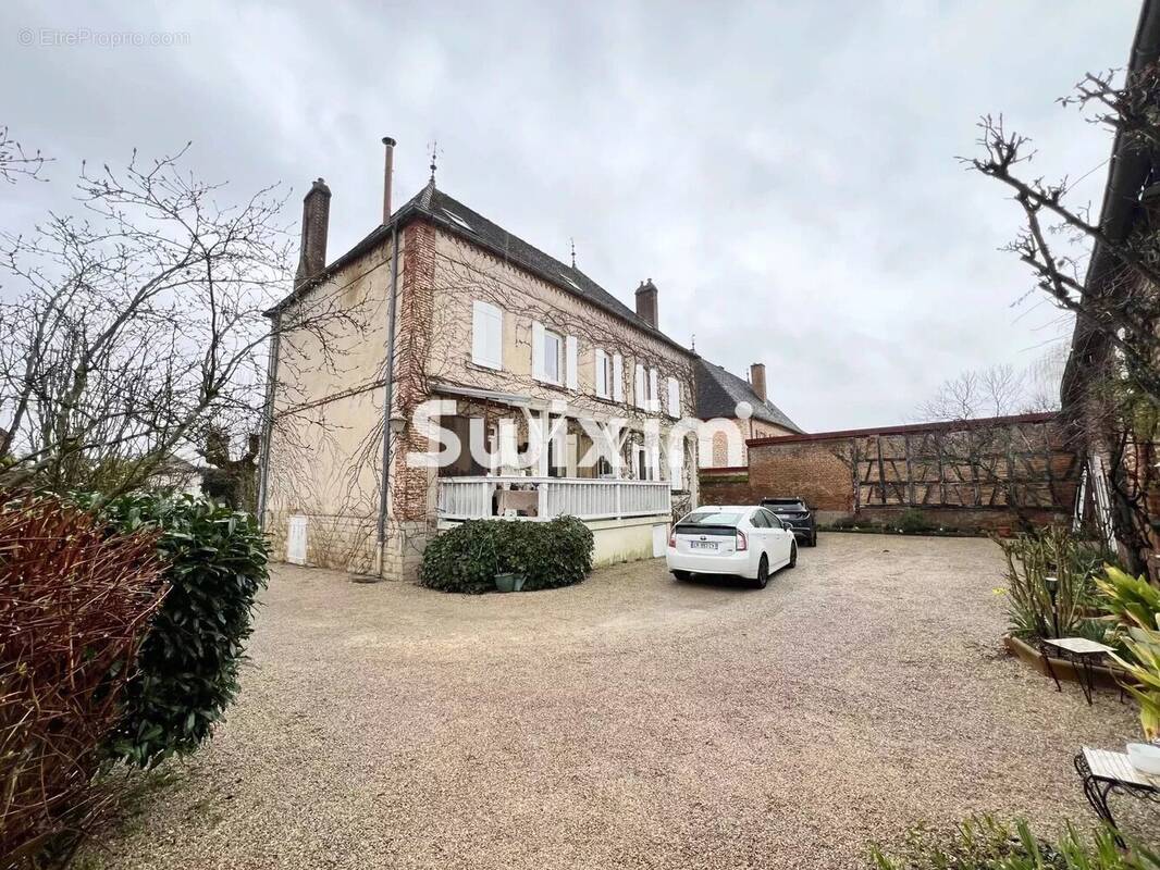 Maison à SAINT-GERMAIN-DU-BOIS