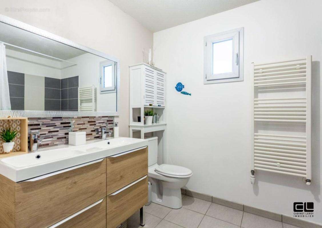 Appartement à RILLIEUX-LA-PAPE