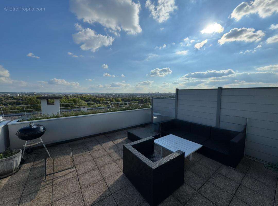 Appartement à NOGENT-SUR-MARNE