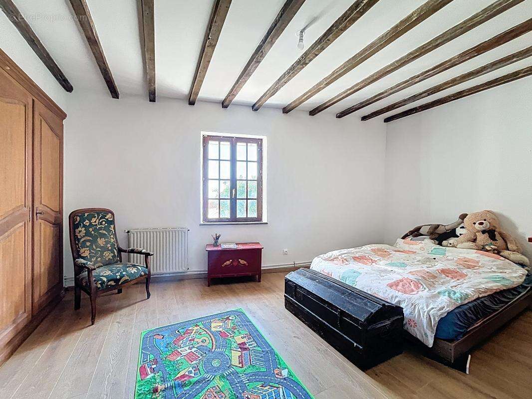 Maison à LES COTES-D'AREY