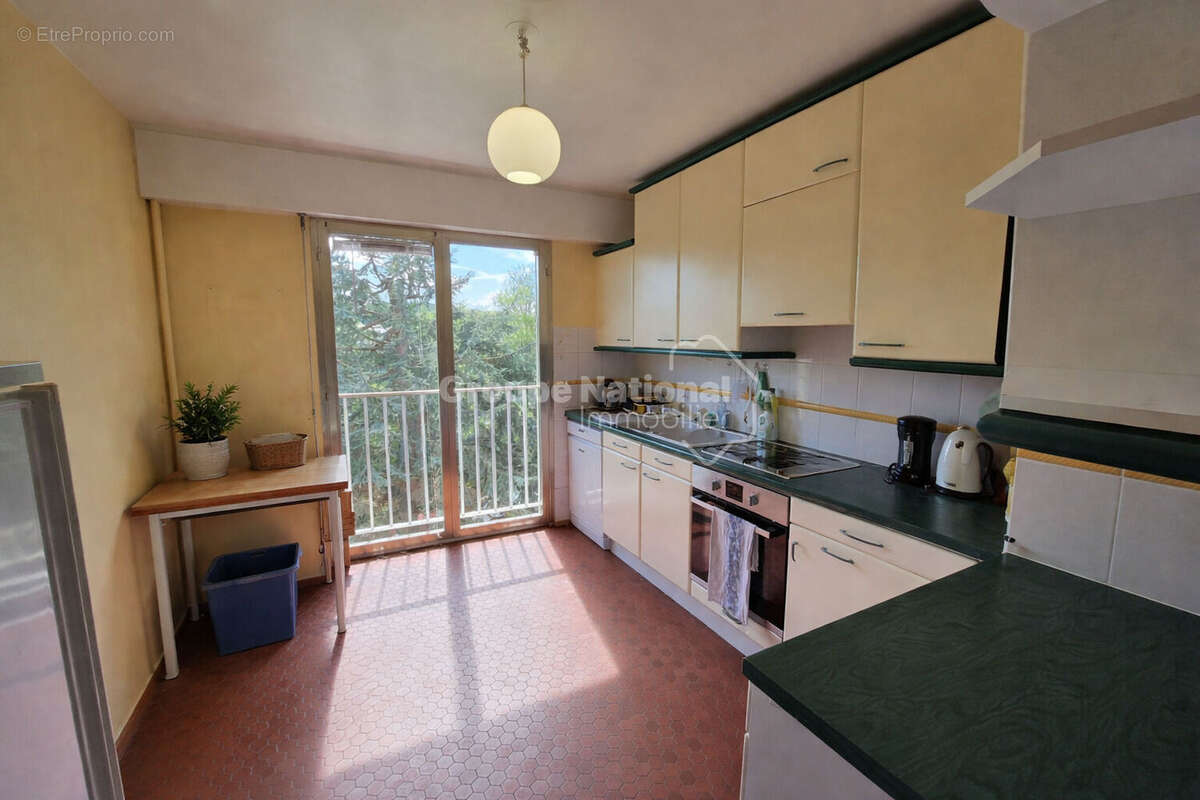 Appartement à VERSAILLES