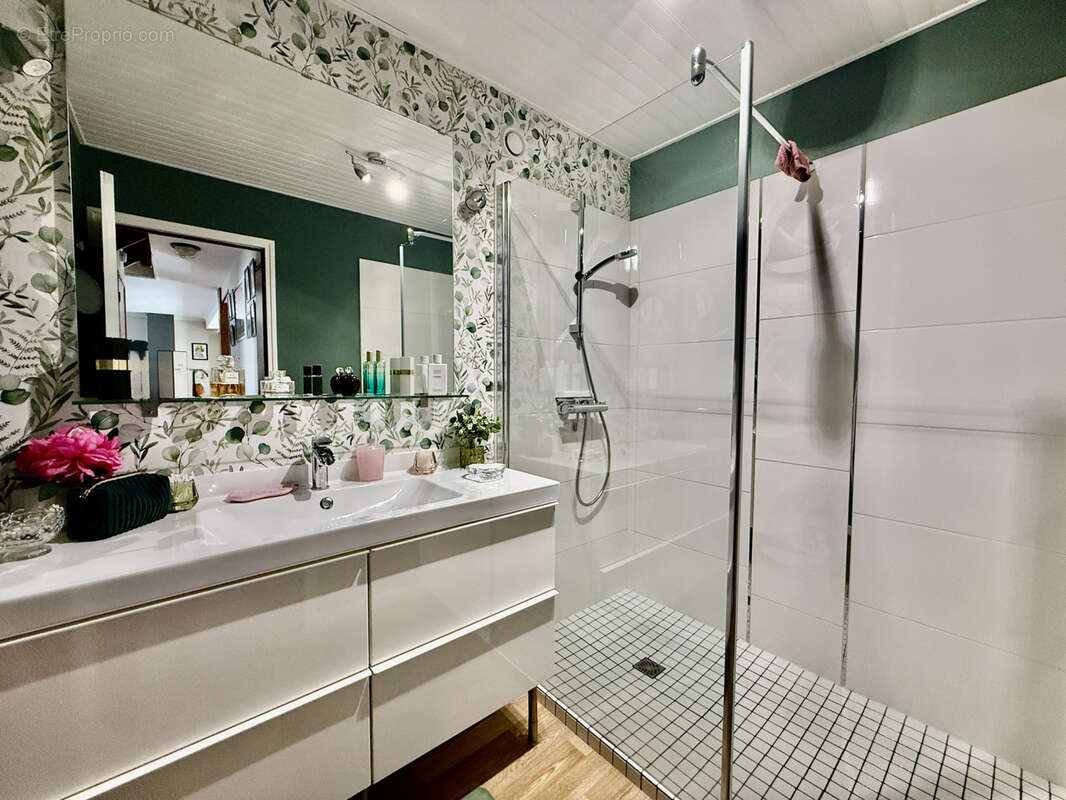 Maison à LA TURBALLE