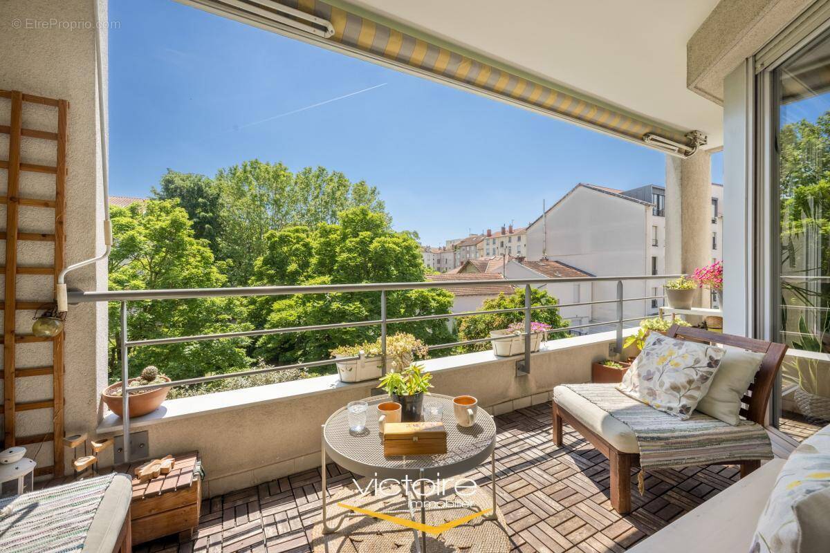 Appartement à LYON-8E