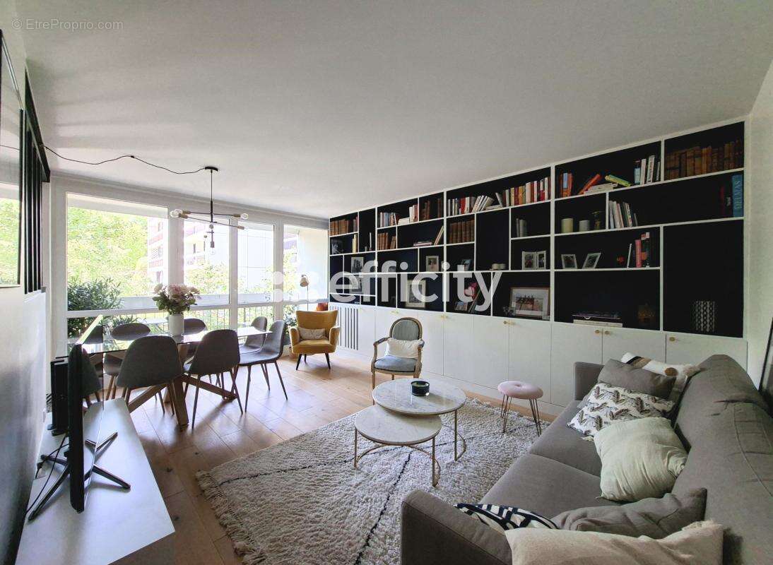 Appartement à GARCHES