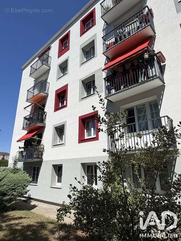Photo 6 - Appartement à VITRY-SUR-SEINE