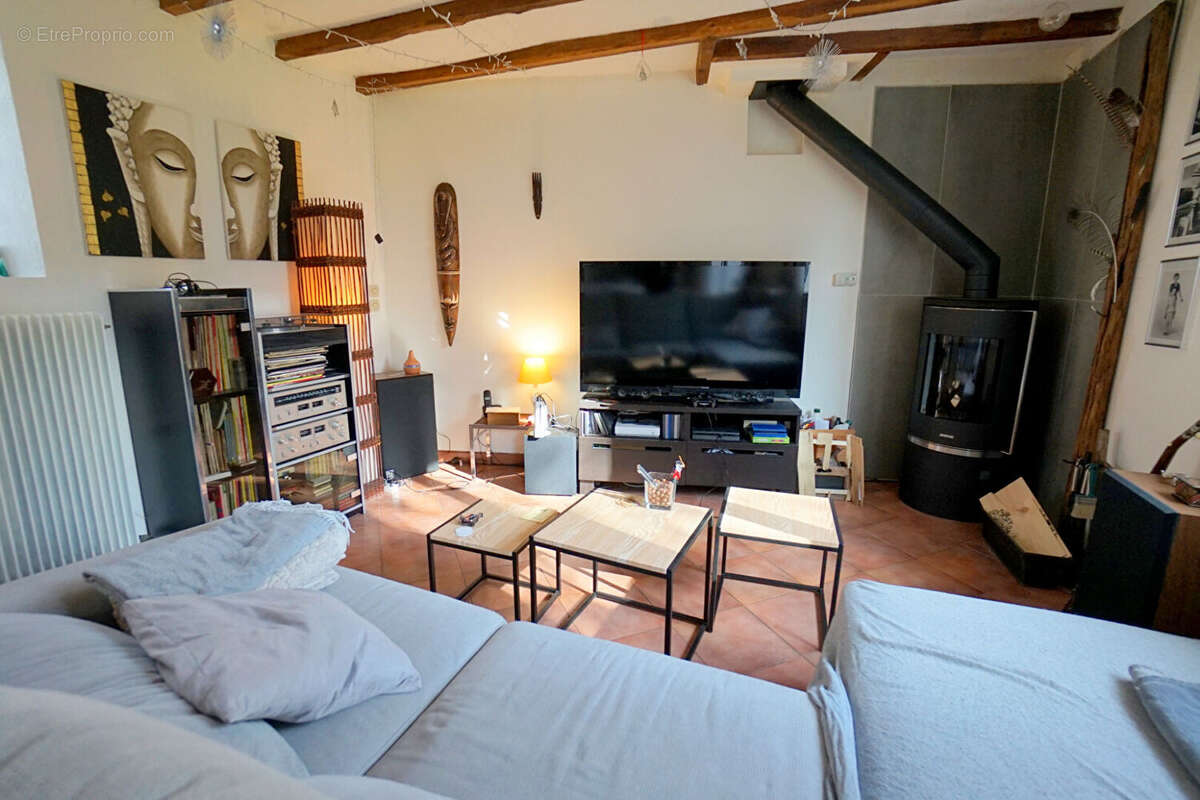 Maison à MEZIERES-SUR-SEINE