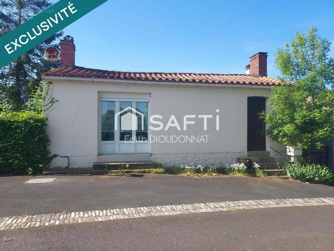 Photo 9 - Maison à LE GIVRE