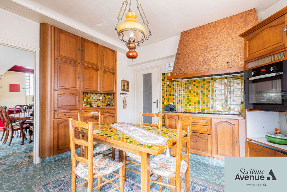 Maison à SAVIGNY-SUR-ORGE