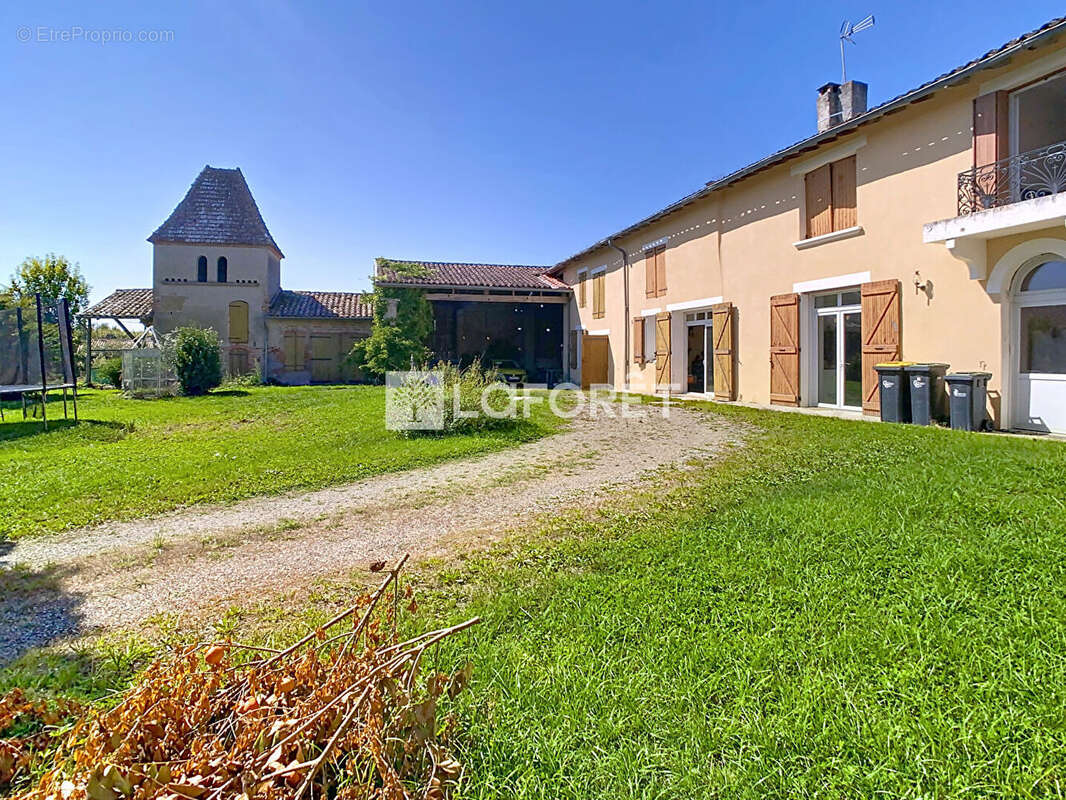 Maison à FINHAN