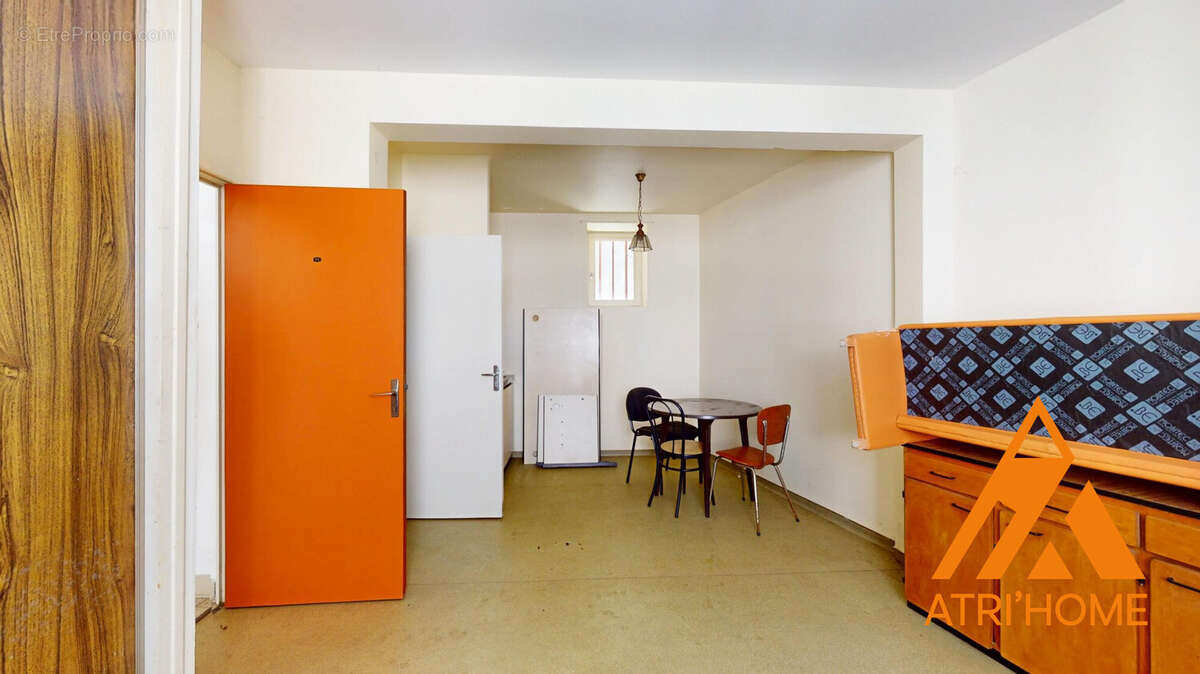Appartement à MUR-DE-BARREZ