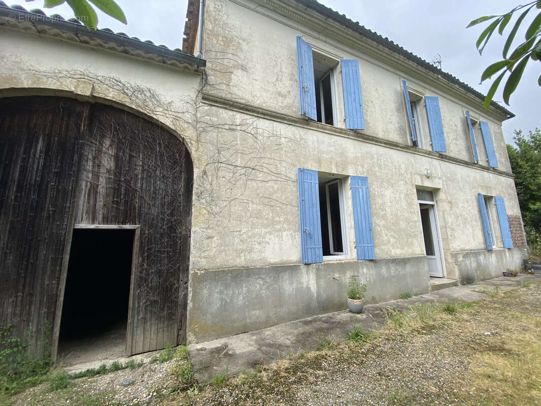 Maison à SAUVETERRE-DE-GUYENNE