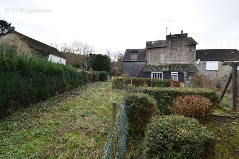 Maison à LE TEILLEUL