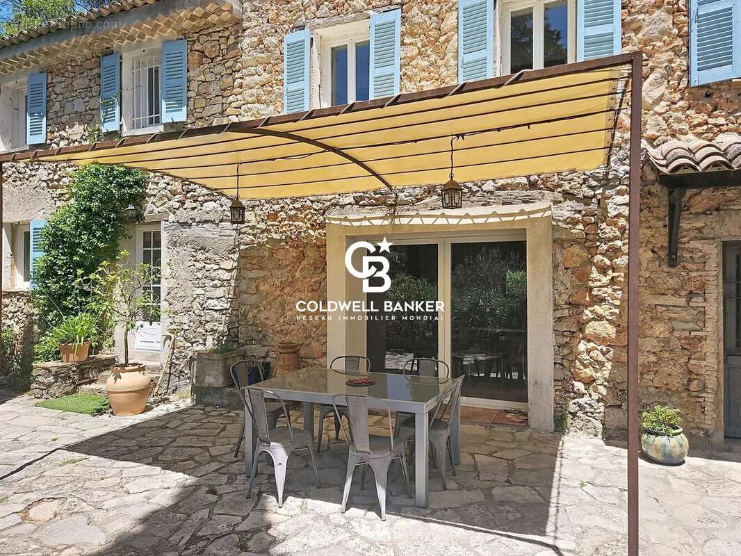 Bastide d'exception à lorgues : l'art de vivre provençal entre tradition et modernité - photo 3