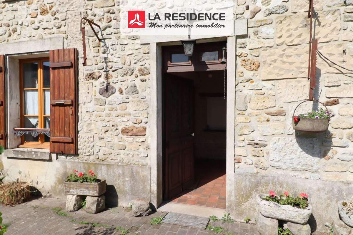 Maison à SERANS
