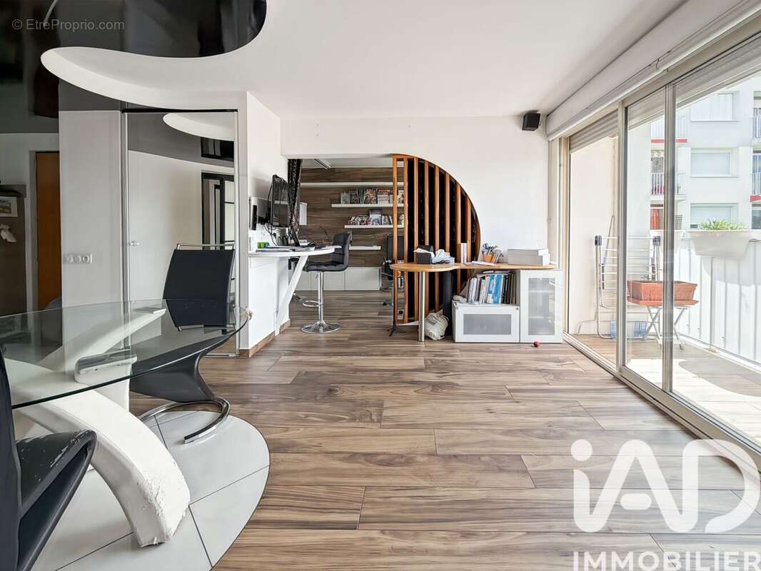 Photo 4 - Appartement à LAVAL