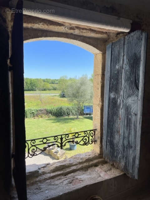 Grande maison de maître du 18ème avec dépendances - photo 17