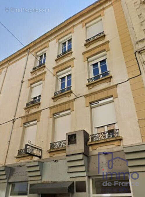 Appartement à SAINT-ETIENNE