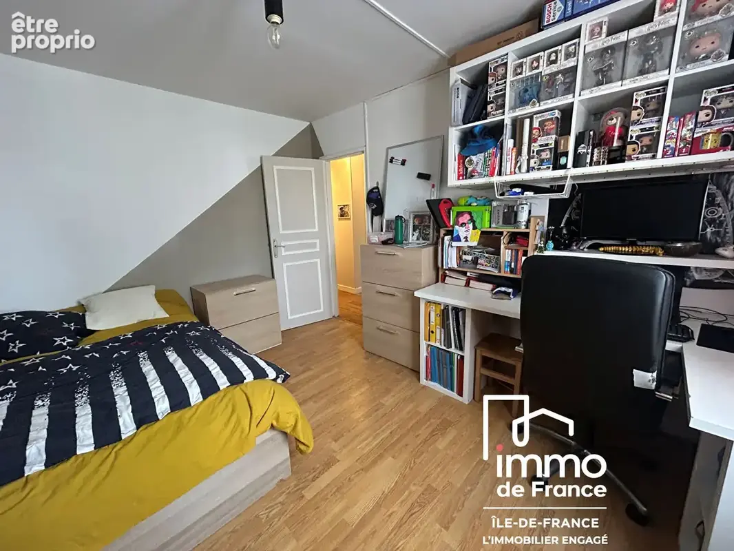 Appartement Sainte Genevieve Des Bois 4 pièce(s) 80 m2 - photo 7