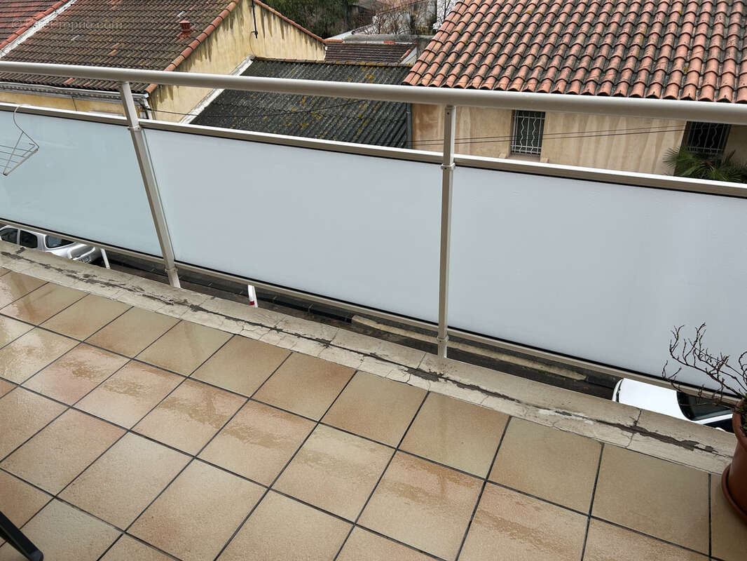 Appartement à MARSEILLE-8E