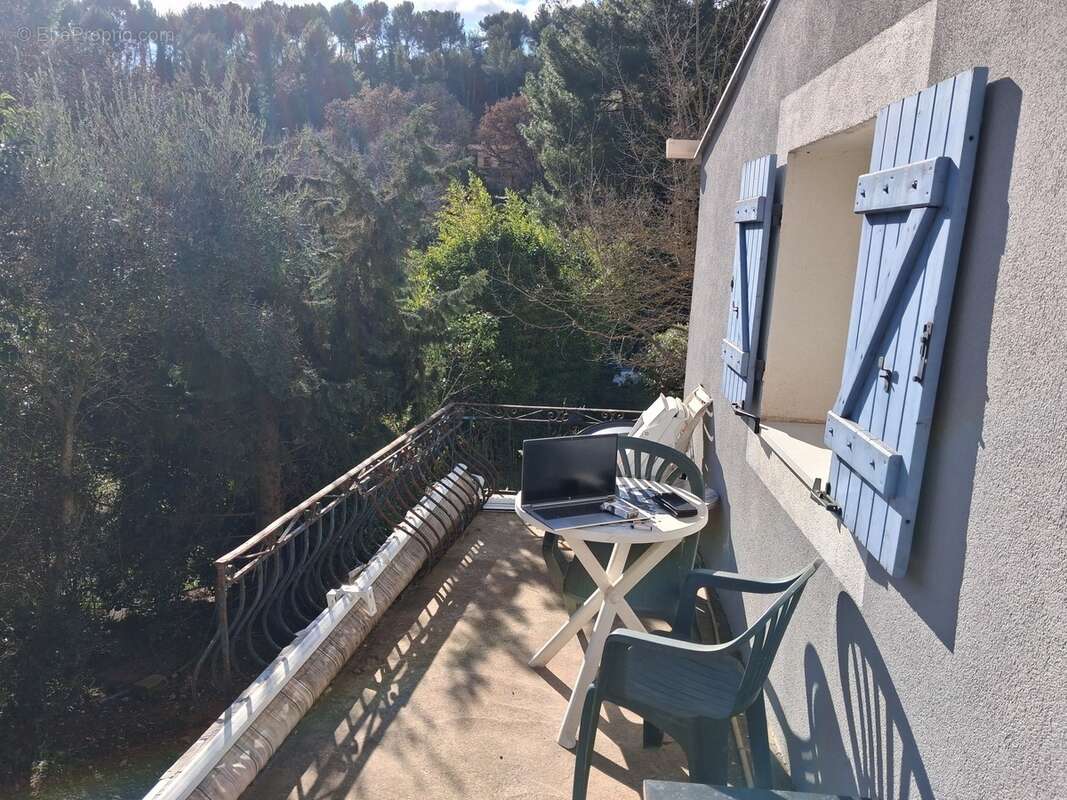 Maison à ROQUEVAIRE