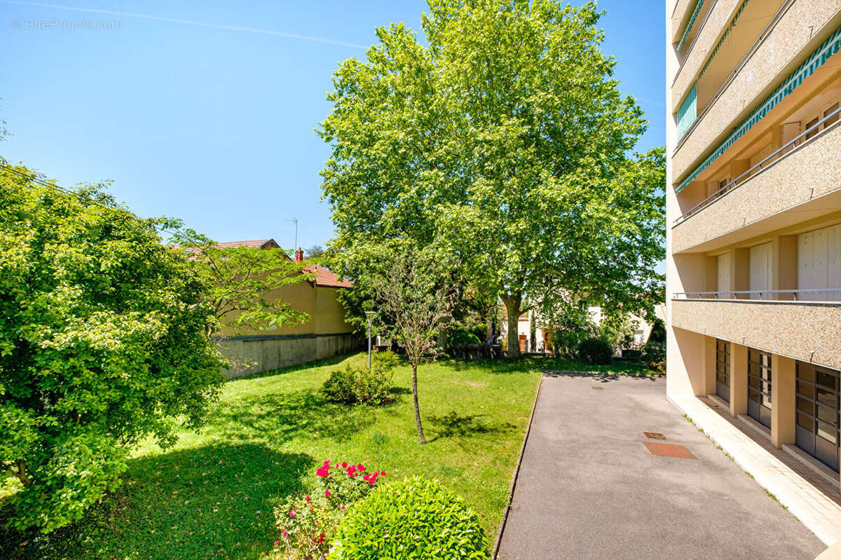 Appartement à LYON-5E