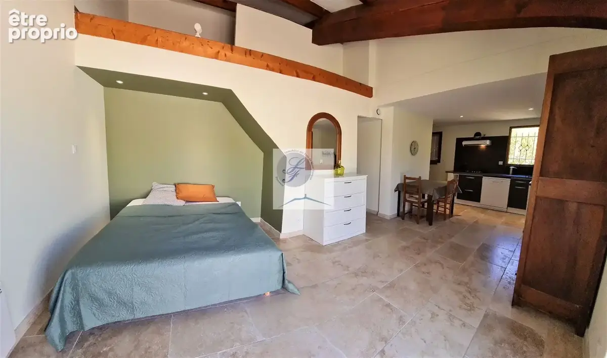 A vendre à Blauvac, spacieuse villa  avec piscine et appartement indépendant - Secteur Bedoin, Mont Ventoux. - photo 16