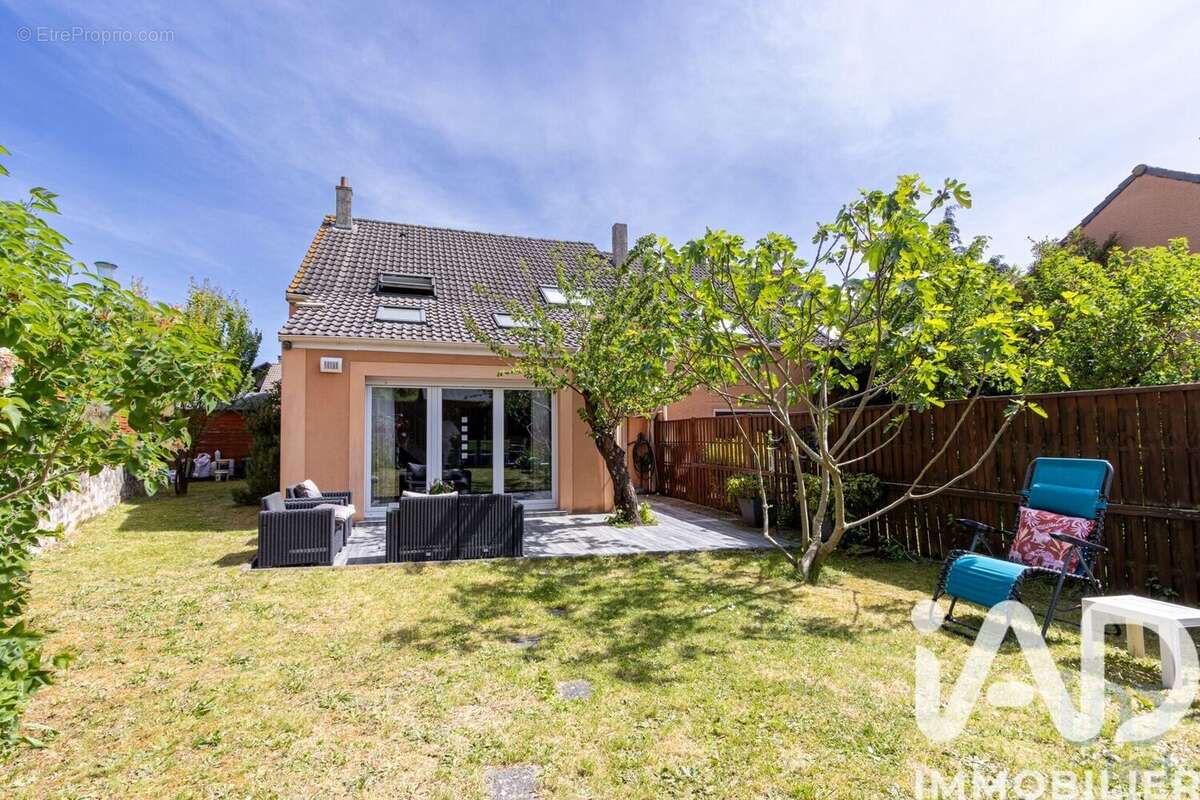 Photo 3 - Maison à VAUREAL