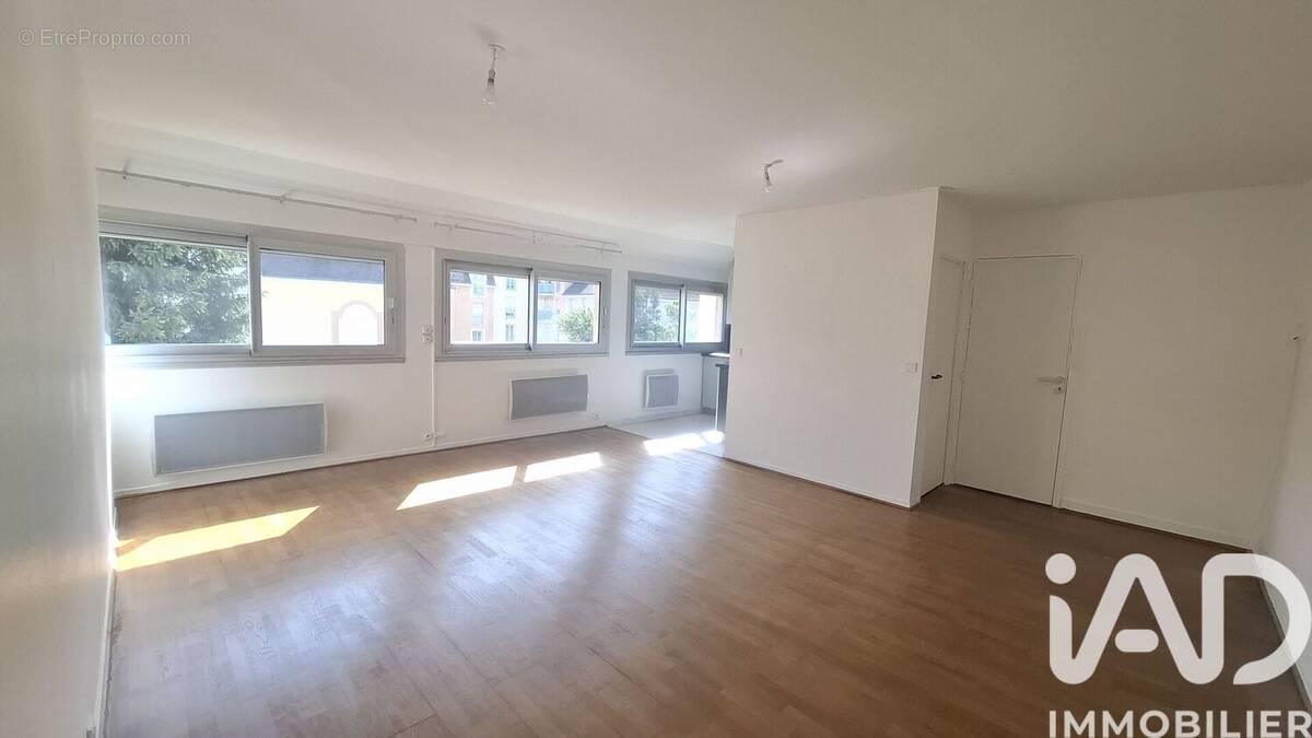 Photo 1 - Appartement à ARPAJON