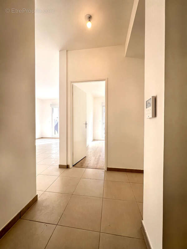 Appartement à ROSNY-SOUS-BOIS