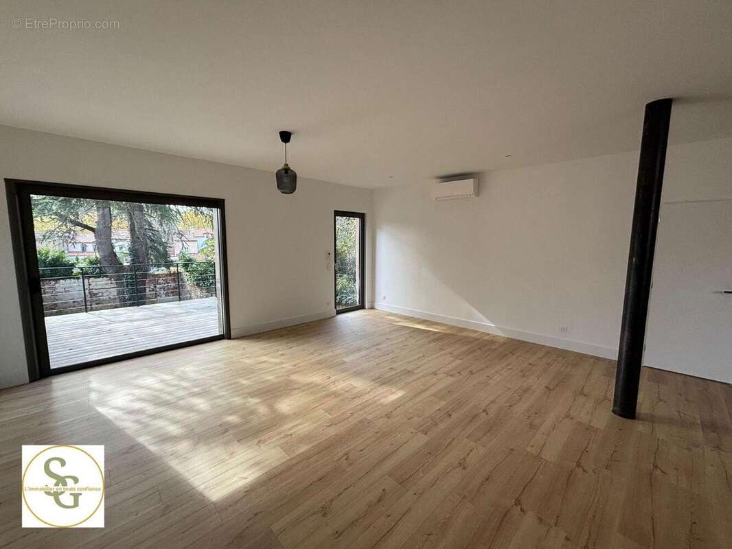 Maison 127 m² à Castres  - photo 10
