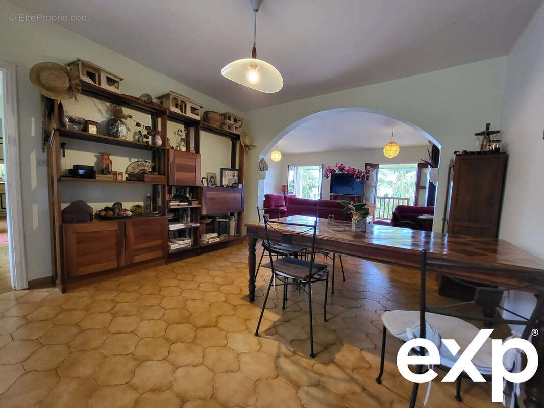 Maison à LA POSSESSION