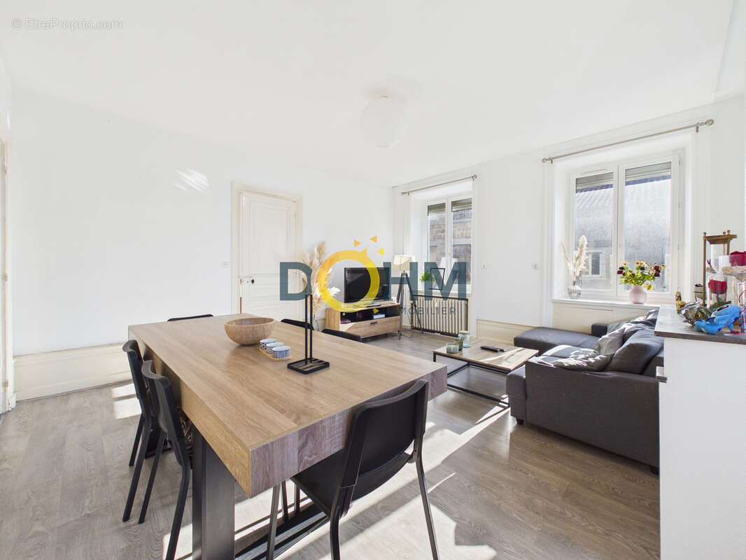 Appartement à SAINTE-SIGOLENE