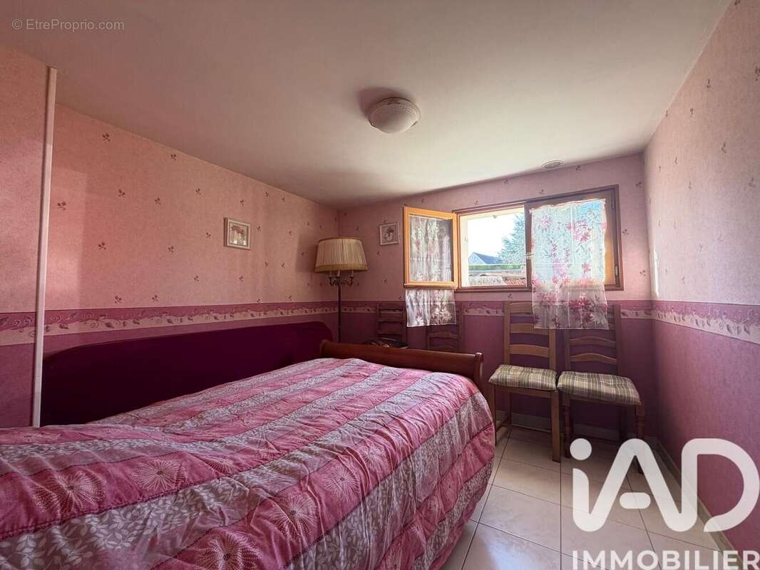 Photo 8 - Appartement à MENNECY