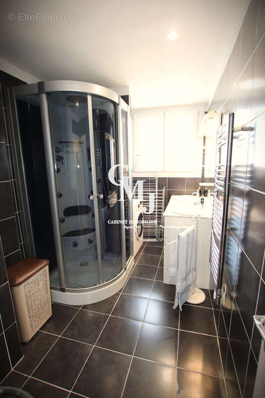 Appartement à SAINT-RAPHAEL