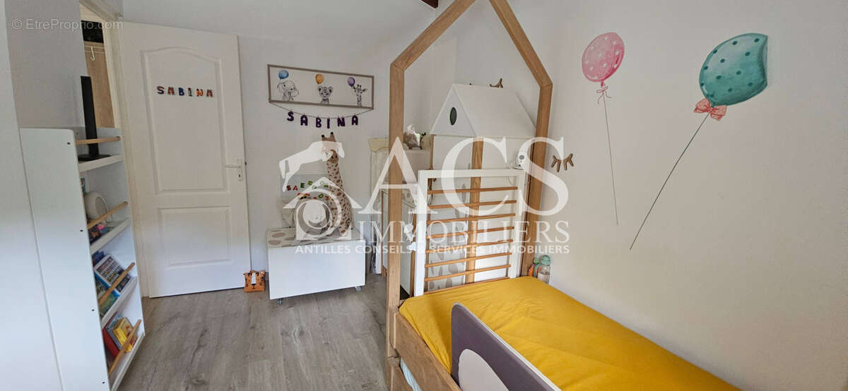 Maison à LES TROIS-ILETS