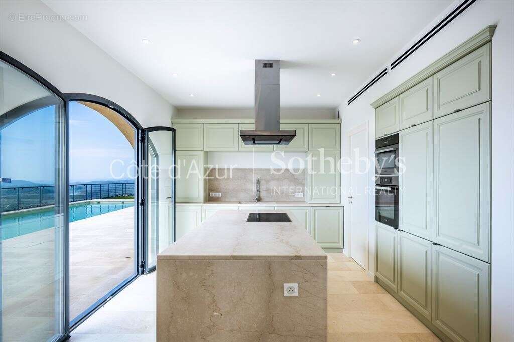 Maison à SPERACEDES