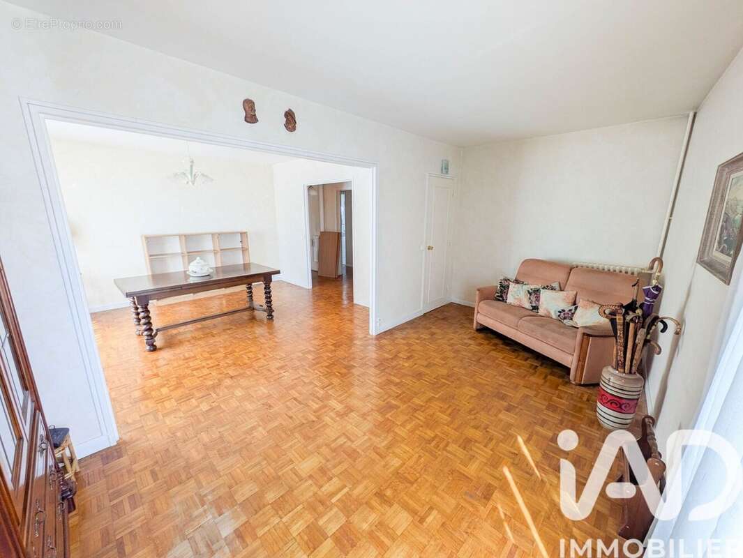 Photo 4 - Appartement à LAGNY-SUR-MARNE