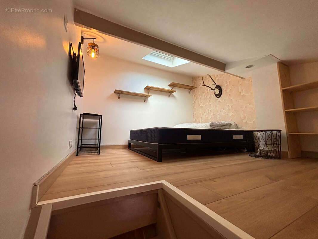 Appartement à SAINT-VALLIER-DE-THIEY