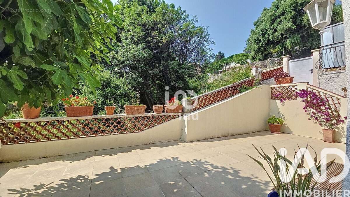 Photo 9 - Appartement à ROQUEBRUNE-CAP-MARTIN