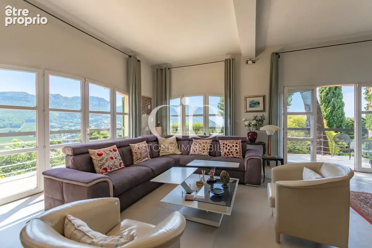 Cassis / propriete avec une vue magnifique - photo 2