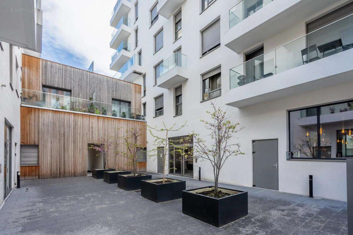 Appartement à ASNIERES-SUR-SEINE