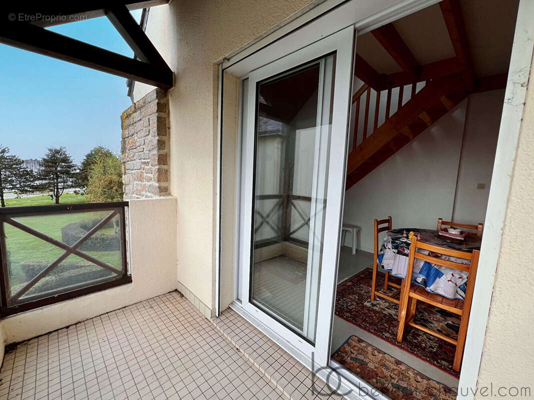 Appartement à ARZON
