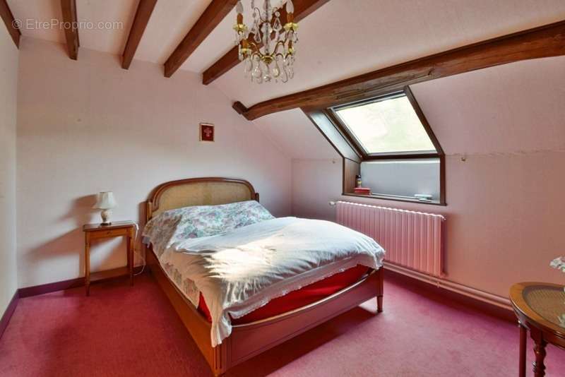 Maison à LA CHAUX-EN-BRESSE