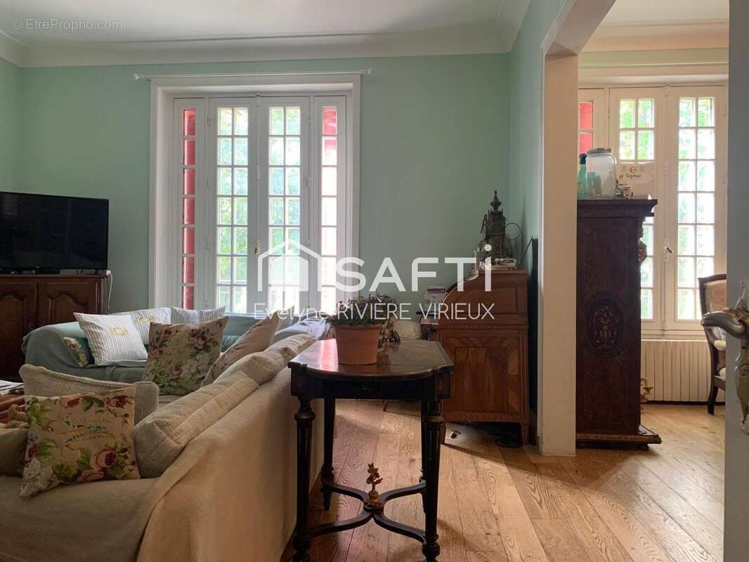 Photo 2 - Maison à CHEVILLE