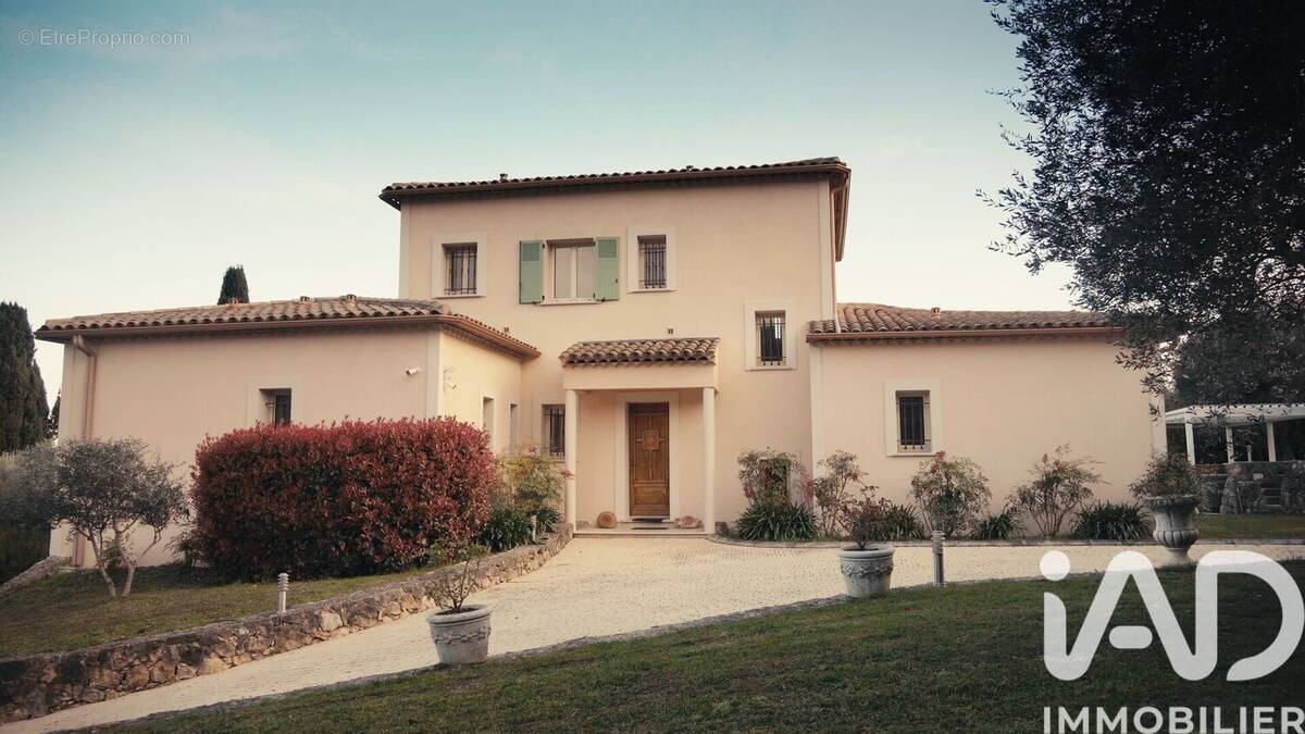Photo 1 - Maison à GRASSE