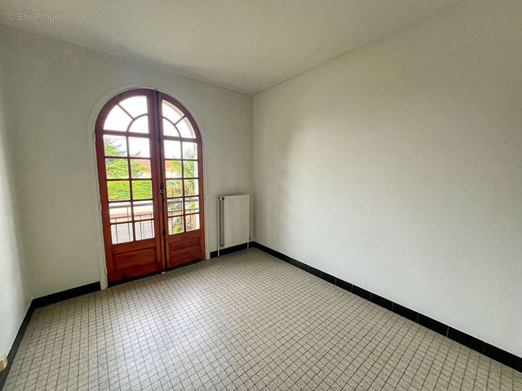 Maison à VAUX-SUR-MER